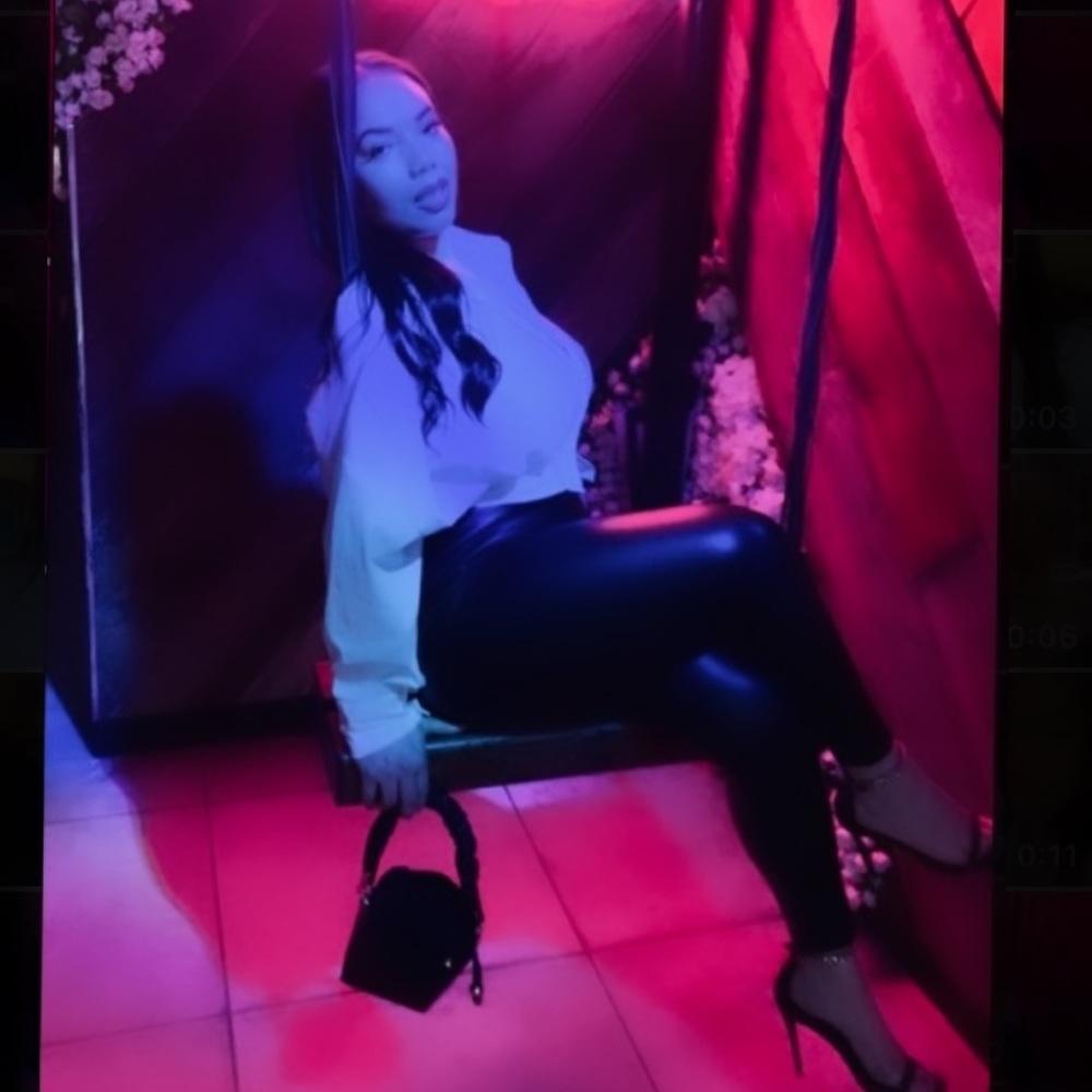 Meet your Posher, Deja